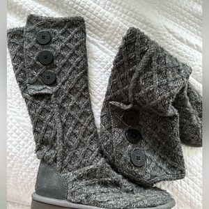 Gray Sweater Uggs